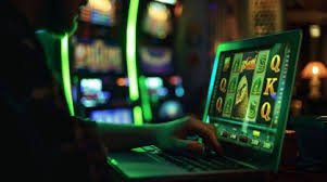Diamond tier: VIP lounge with personalized service sekolah togel Diamond tier VIP lounge with multi-camera setup and personalized dealer service